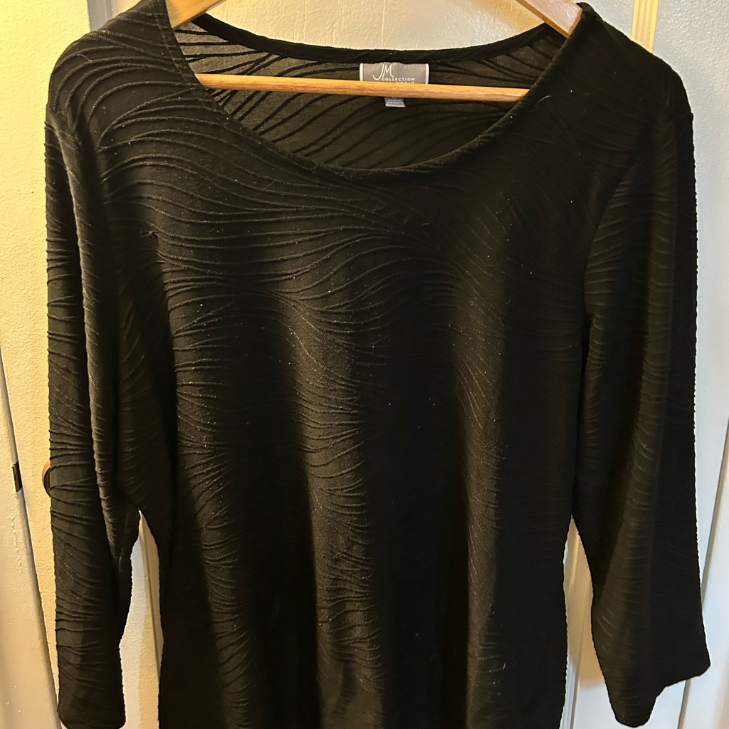 Jm Collection Elegant Black Wave Pattern Long Sleeve Top
